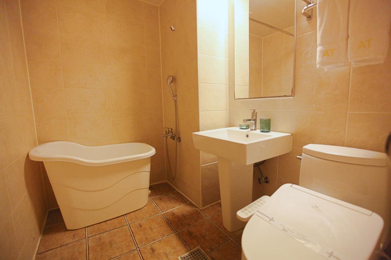 Changwon At Business Hotel Ngoại thất bức ảnh