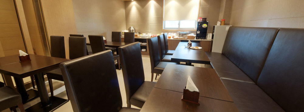 Changwon At Business Hotel Ngoại thất bức ảnh